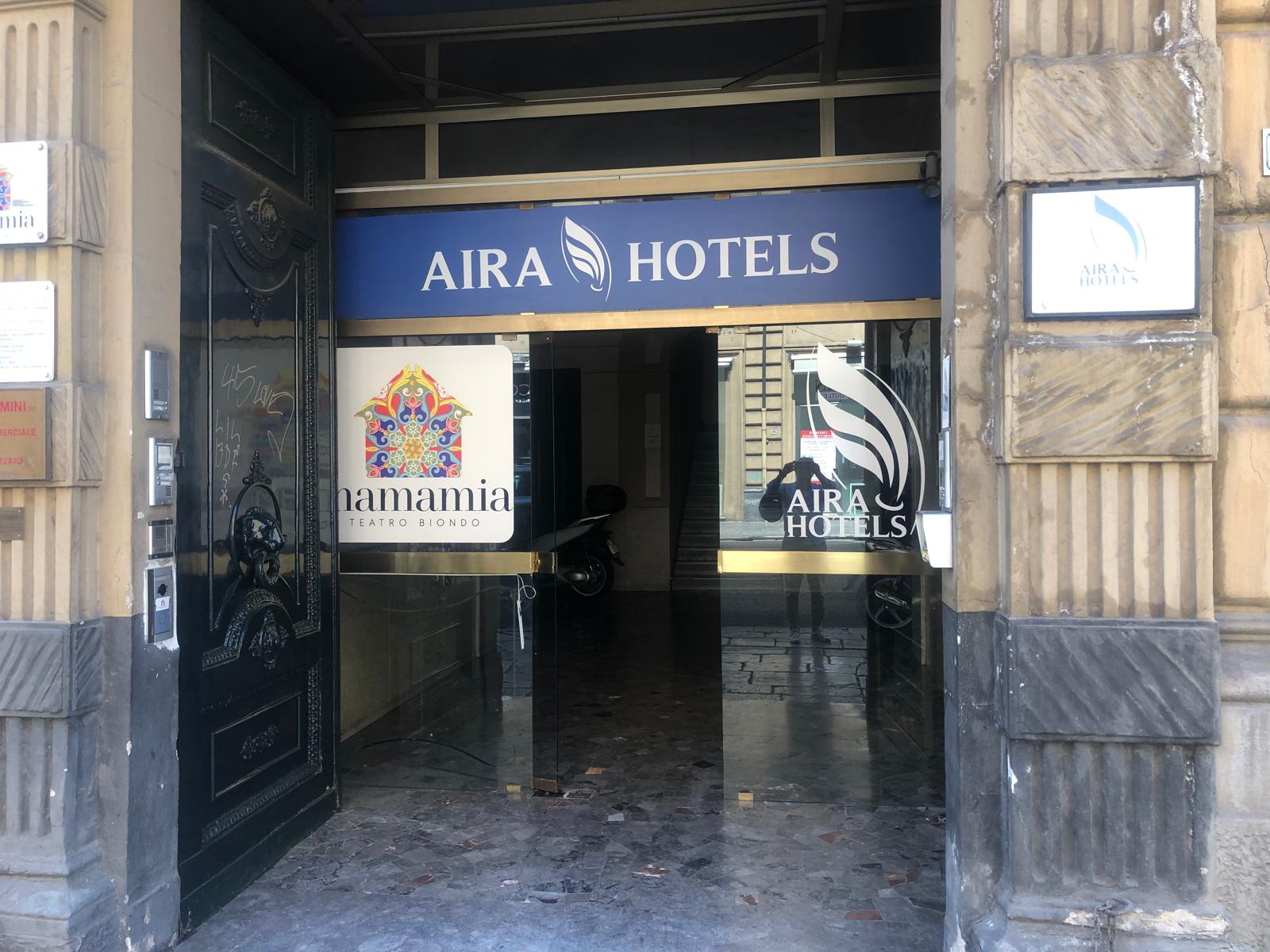38 Aira Hotel