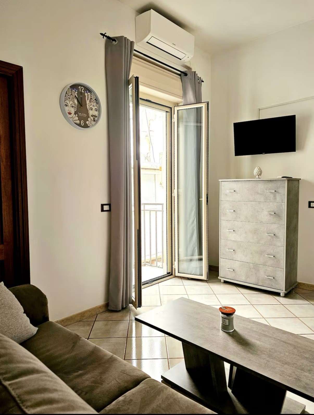 La Dea Bendata Immagine La Dea Bendata