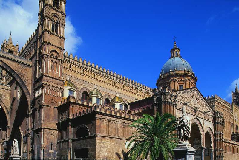 Immagine cattedrale veduta esterna