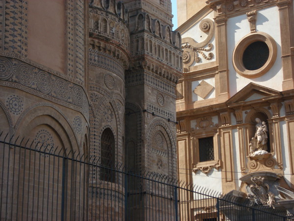 Immagine Chiesa della Madonna di Monte Oliveto o Badia Nuova