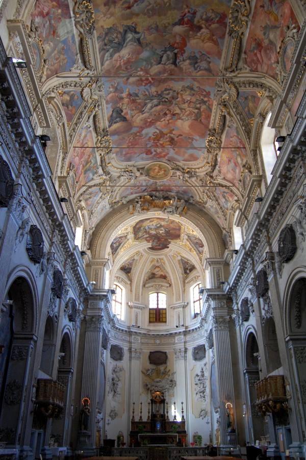 Immagine navata centrale